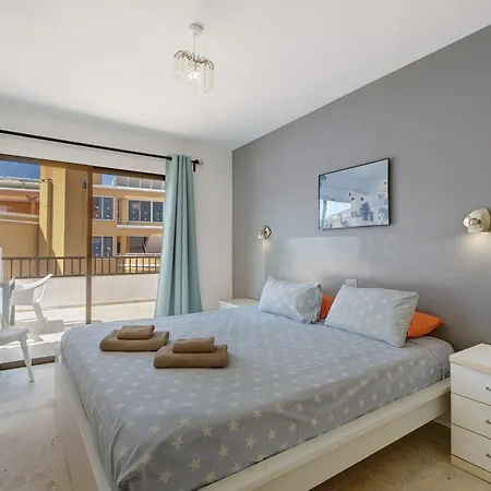 בית נופש 3 Bedrooms With Views אדחה