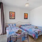 펜션 3 Bedrooms With Views