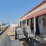 3 Bedrooms With Views * 아데제
