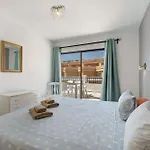 3 Bedrooms With Views 펜션 *
