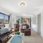 펜션 3 Bedrooms With Views *