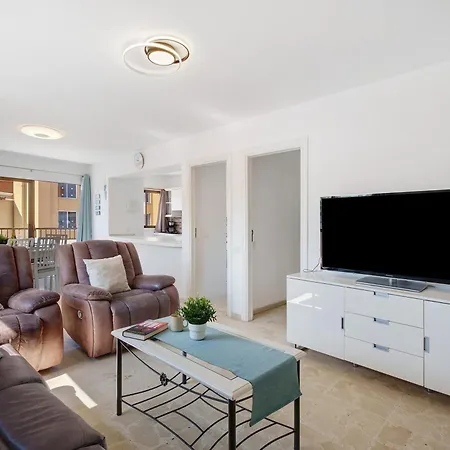 3 Bedrooms With Views * Адехе